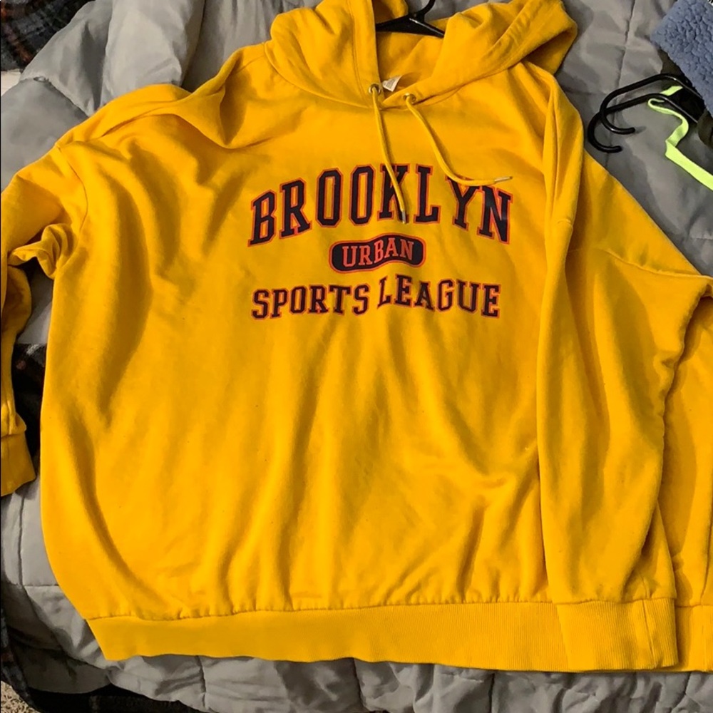 H&M “Brooklyn” hoodie